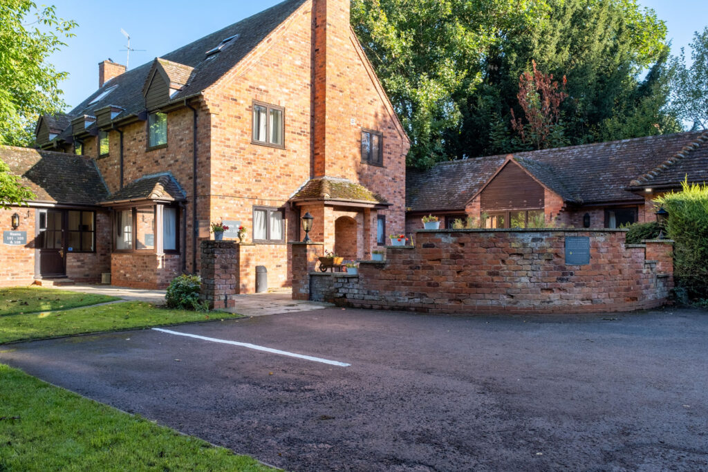 Exterior Clarion Charlecote Pheasant, Stratford-upon-Avon