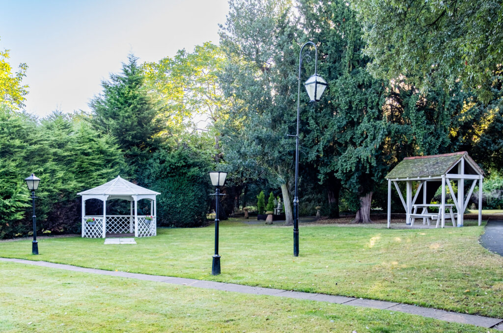 Outdoor space at Clarion Charlecote Pheasant