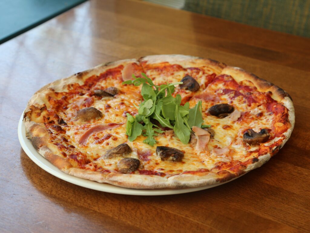 Pizza Clarion Hotel Charlecote Pheasant